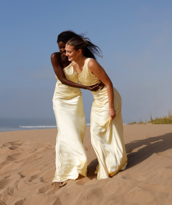 sunflower yellow bridesmaid dresses uk Yellow Bridesmaid Dresses, Matching Bouquets