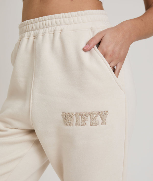 Wifey Teddy Sweatpants - Champagne