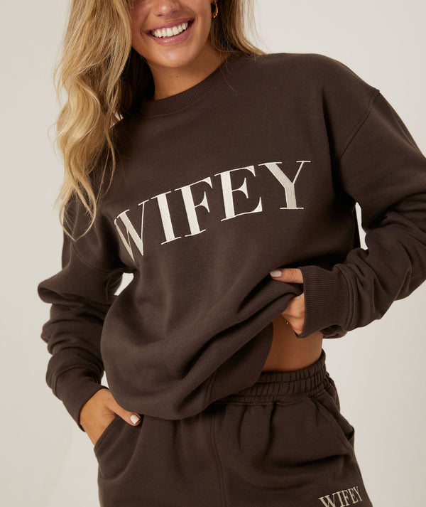 Wifey Statement Sweatshirt - Chocolate