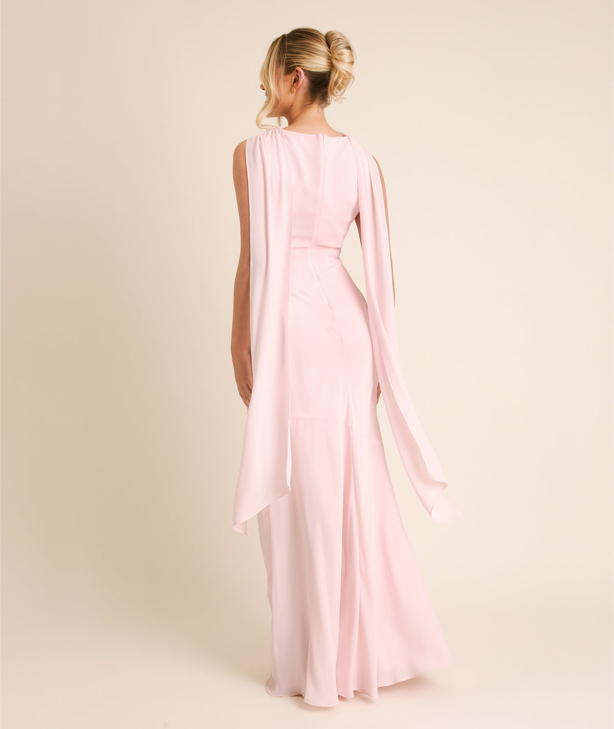 Pink Bridesmaid Dresses | Blush, Pale Pink, Lilac & Purple | Six Stories UK Pink Bridesmaid Dresses | Blush, Pale Pink, Lilac & Purple | Six Stories UK