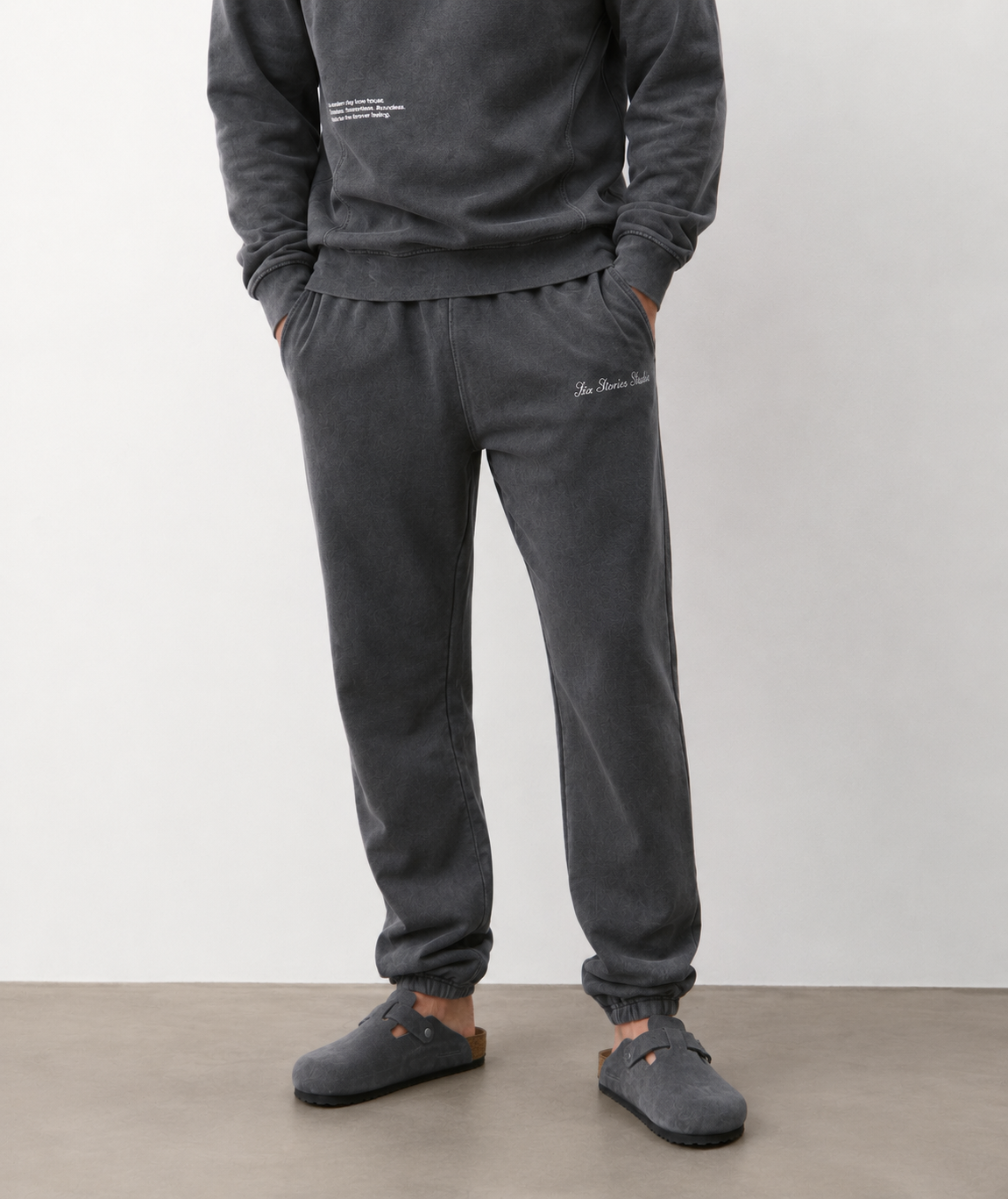 Newly Wed Sweatpants - Charcoal