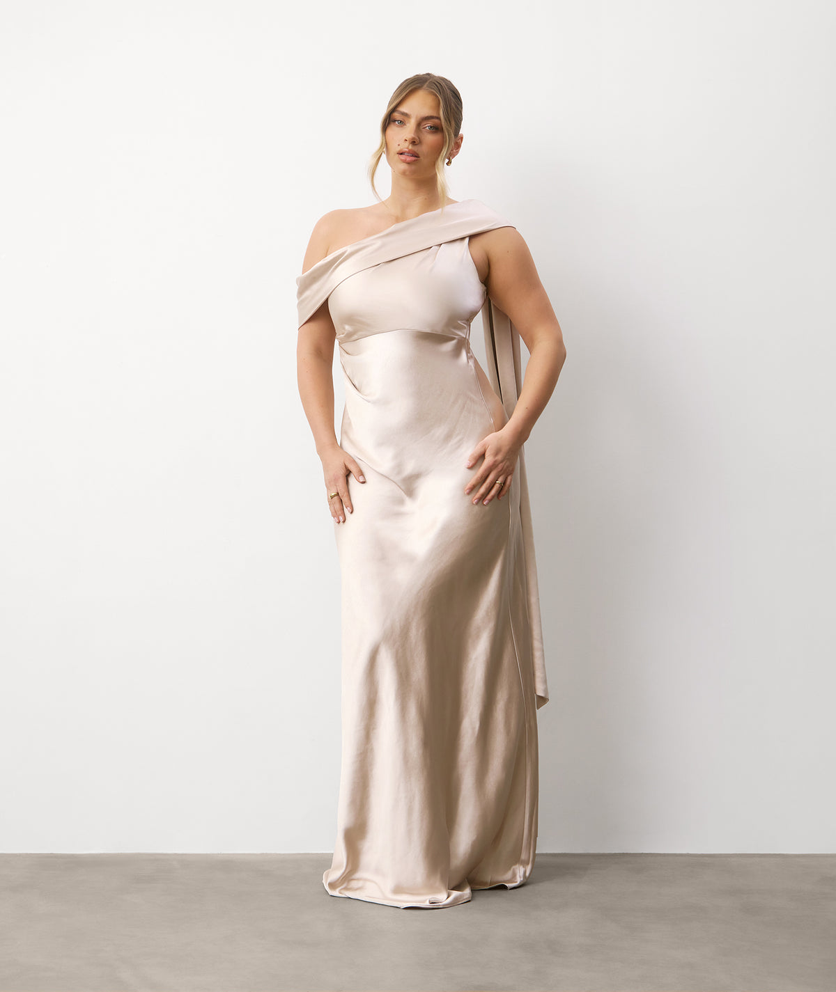 halter neck bridesmaid dress uk Halter Neck Bridesmaid Dresses
