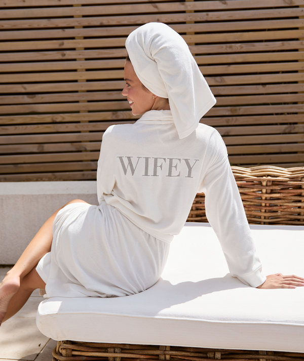 Wifey Statement Towel Robe - White
